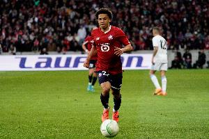 开云平台-米体：米兰有意里尔边卫蒂亚戈-桑托斯，但球员经历重伤需要自证